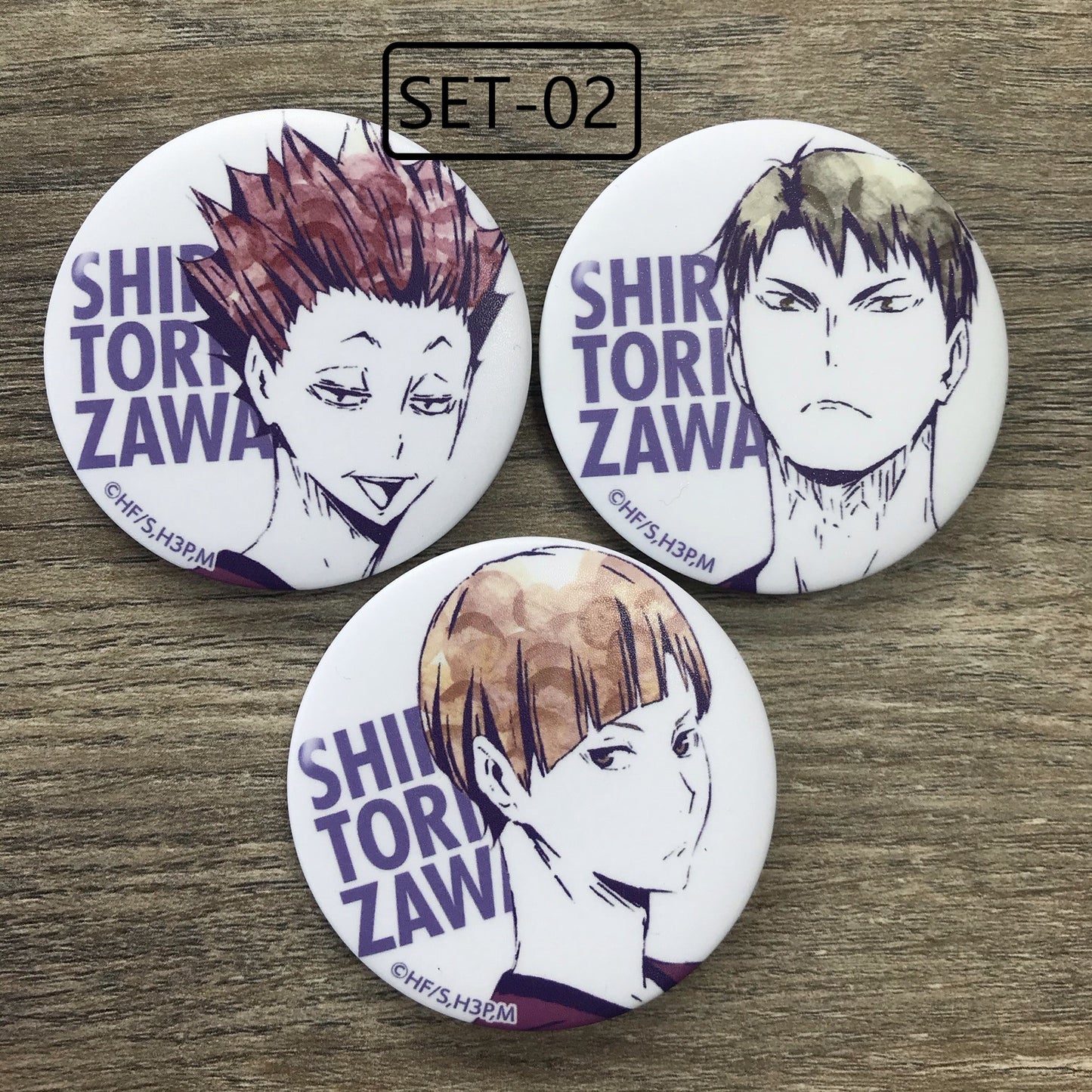 Haikyuu - medium Colourful /badges ( new arrival )