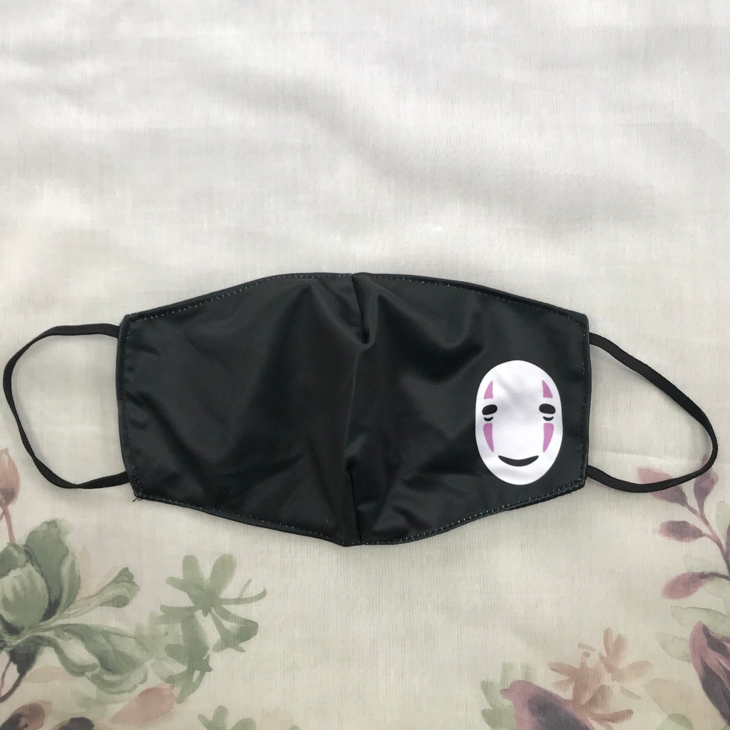 No face - face mask