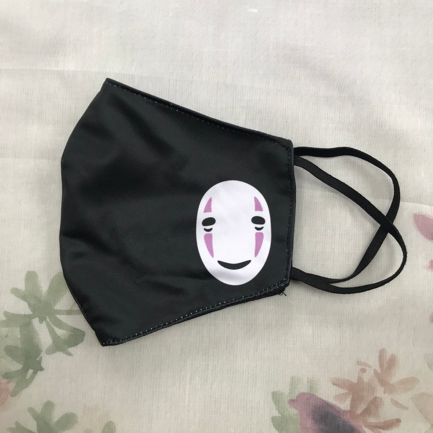 No face - face mask